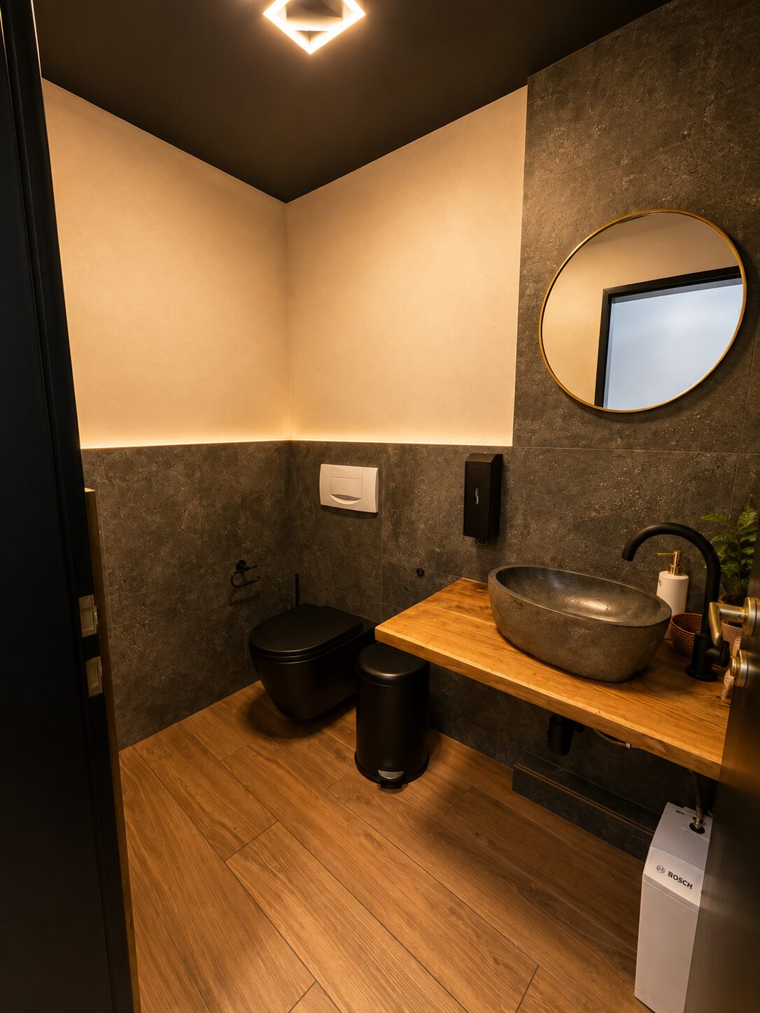 Modernes WC